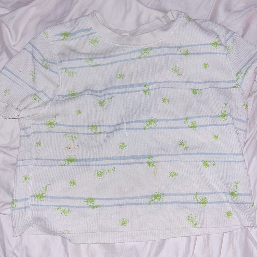 BP waffle, print girls, flower, white blue, and green T-shirt